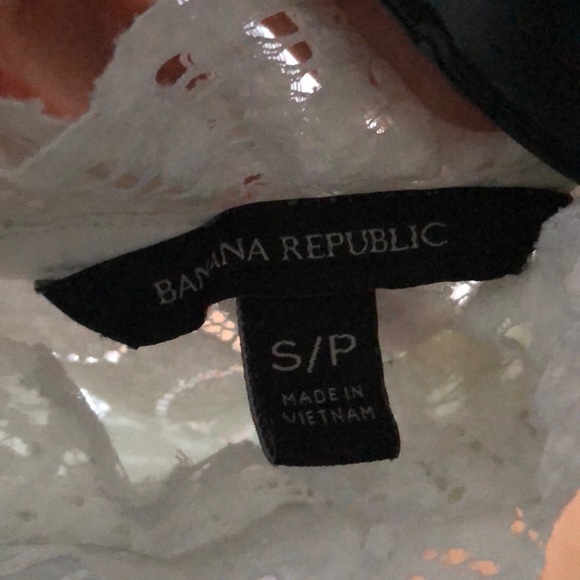 Banana Republic Off White Lace Cami - Picture 3 of 4